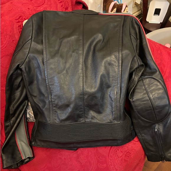 Harley Davidson Black and Gray Leather Jacket - Picture 2 of 4